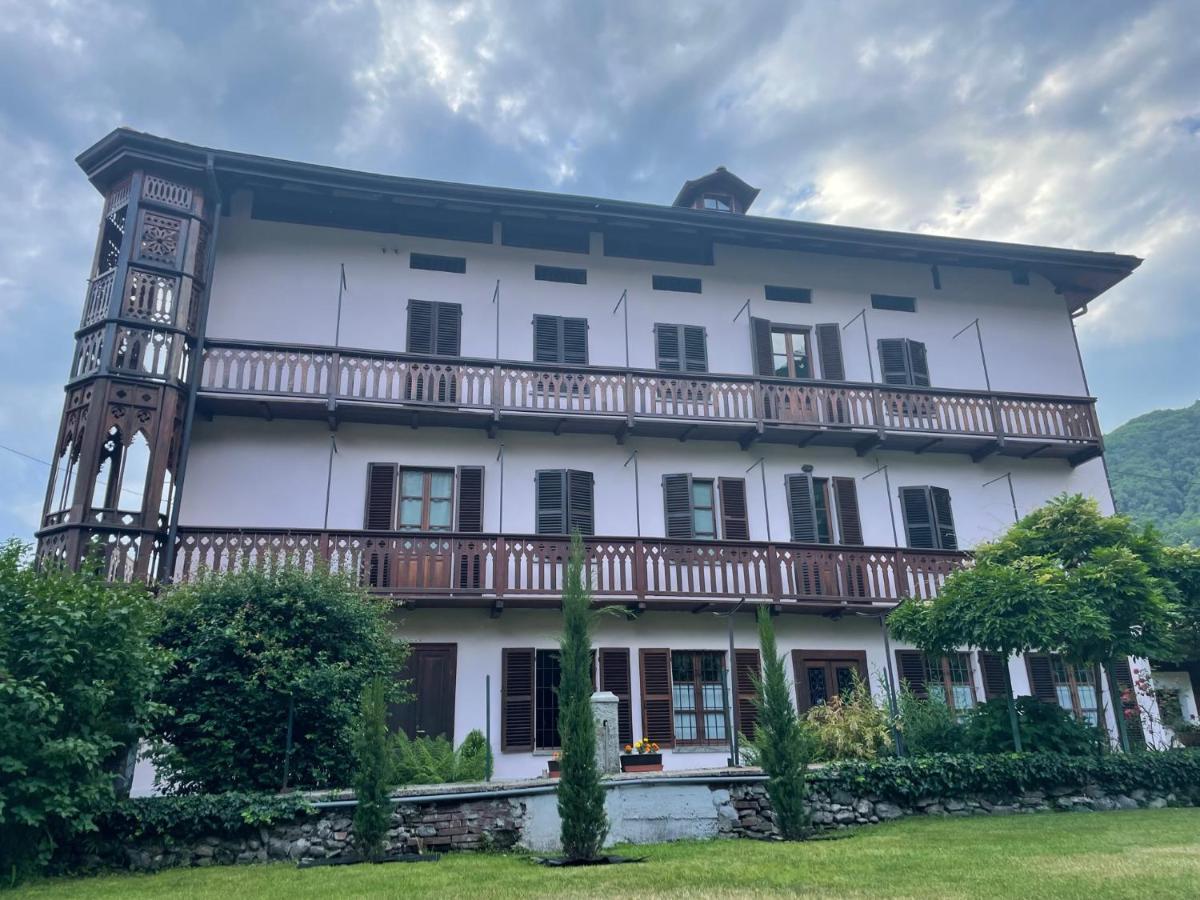 Dimora Fiorita Senior My Holiday Home Varallo Ngoại thất bức ảnh